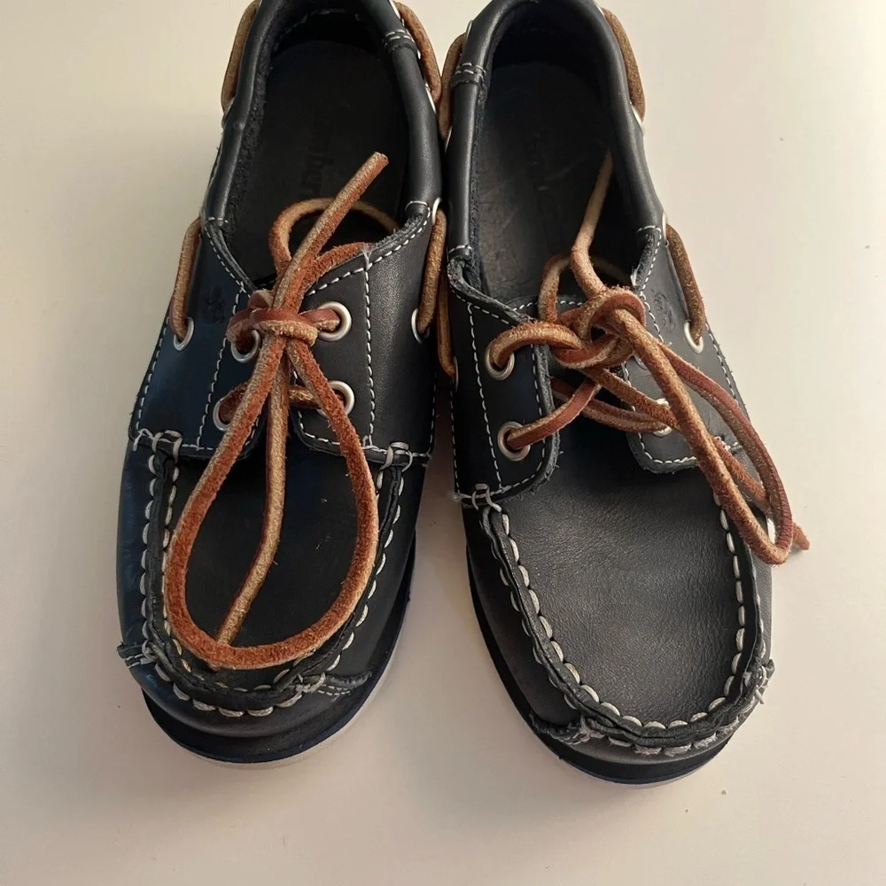 Timberland Blue Boat Shoes White Stitching & Brown Laces